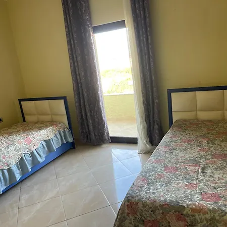Daci House Guest house *